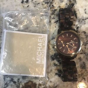 MK watch
